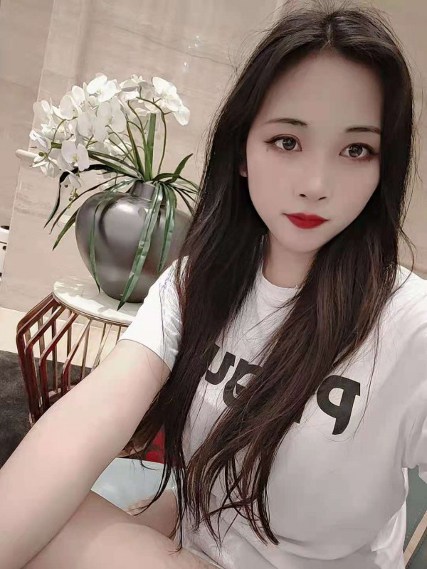 温柔小女人思雪